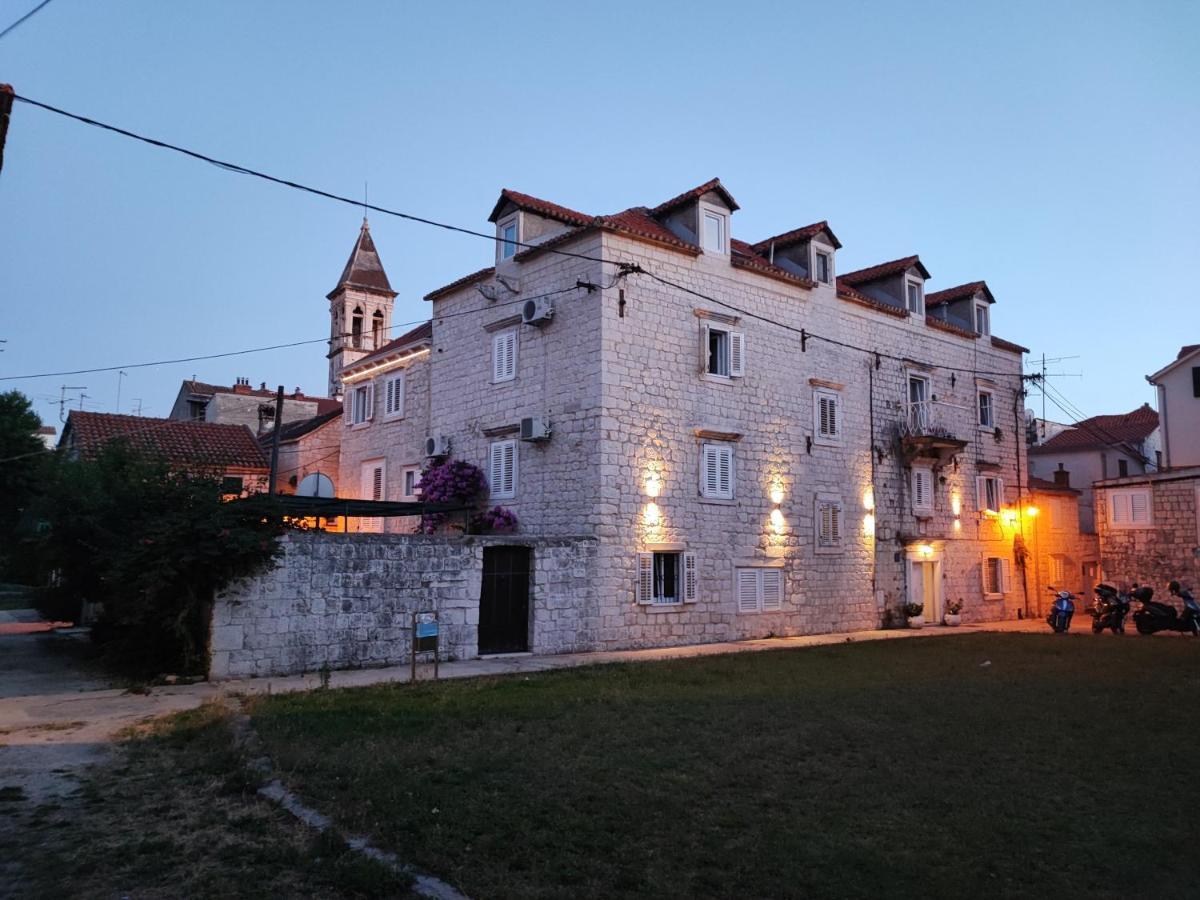 Room No3 Trogir Exterior photo